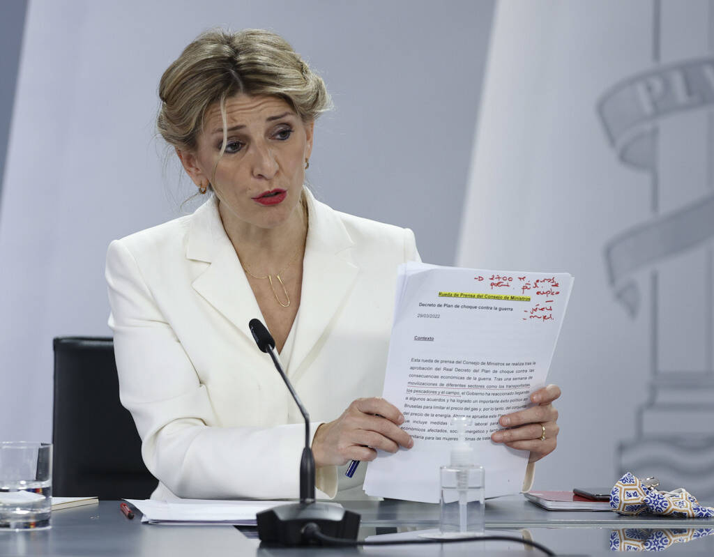 Los contratos de la reforma laboral entran en vigor en plena inseguridad jurídica por los despidos