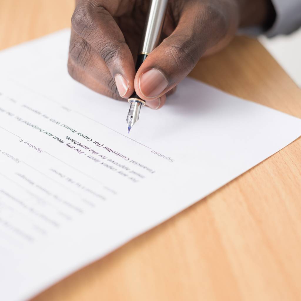 La activación generalizada de la contratación de emergencia en tiempos COVID-19