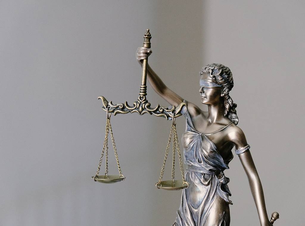 La Legitimación activa de los titulares de “Equity Swaps” en el contencioso-administrativo para impugnar el precio equitativo de una opa aprobado por la CNMV: consideraciones  sobre la sentencia del Tribunal Supremo 1232/2022, de 3 de octubre  (Caso Polygon)