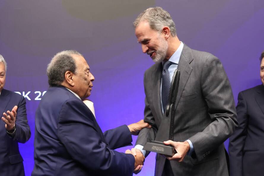 S.M. el Rey entrega el World Peace and Liberty Award a Andrew Young, icono de los derechos civiles en EEUU