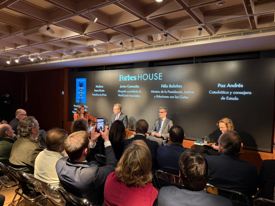 Bolaños participa en un coloquio sobre el libro ‘Sobre el imperio de la ley’ de Javier Cremades